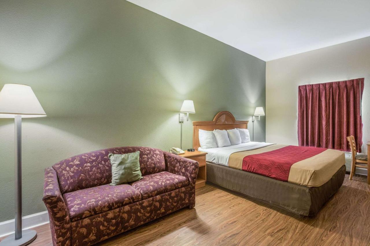 Econo Lodge Валдоста Стая снимка