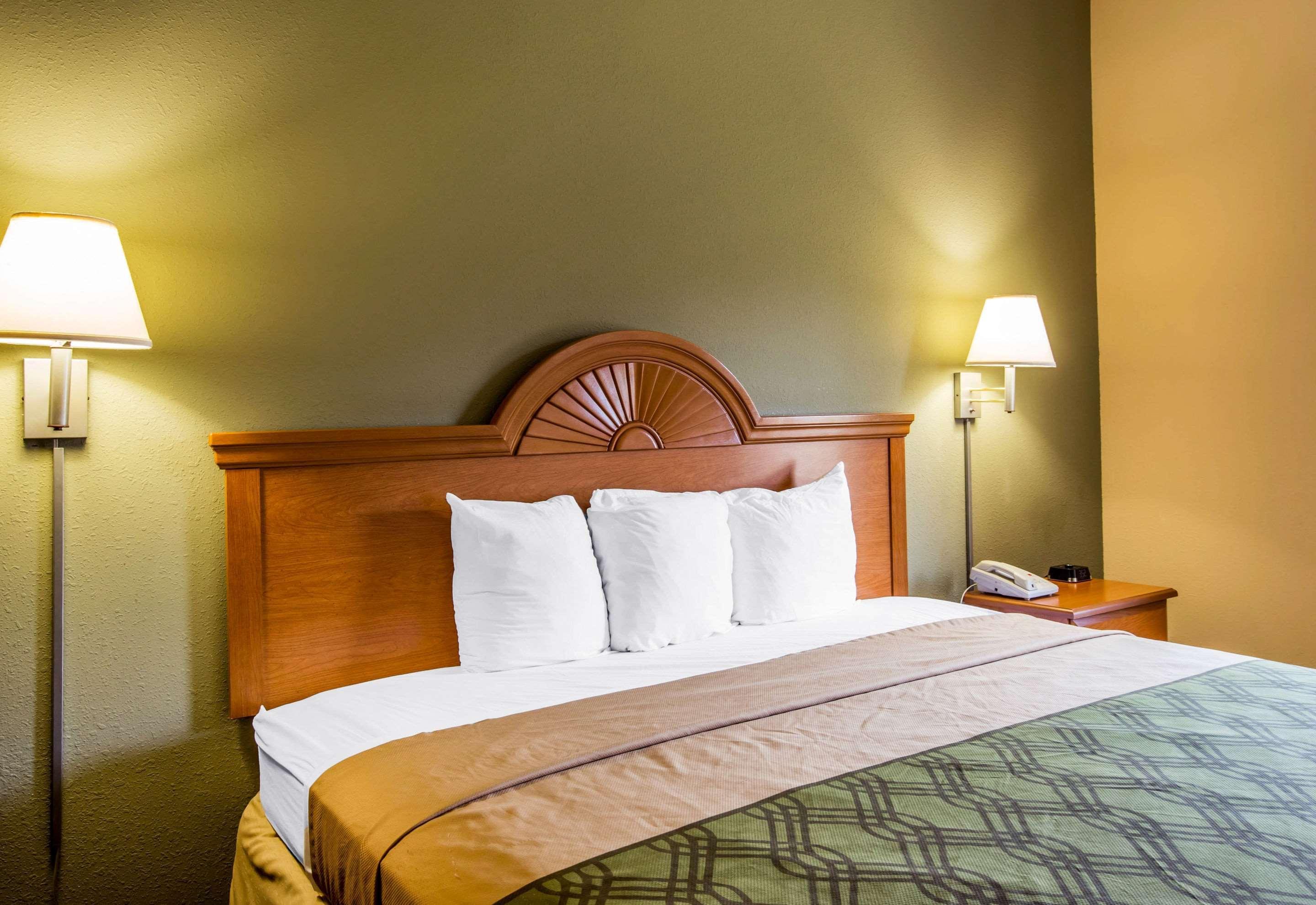 Econo Lodge Валдоста Екстериор снимка