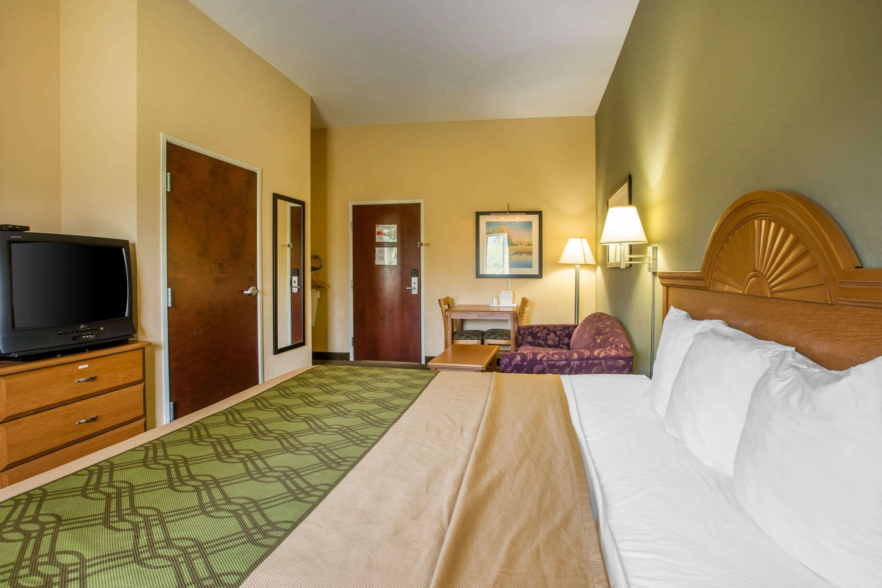 Econo Lodge Валдоста Екстериор снимка