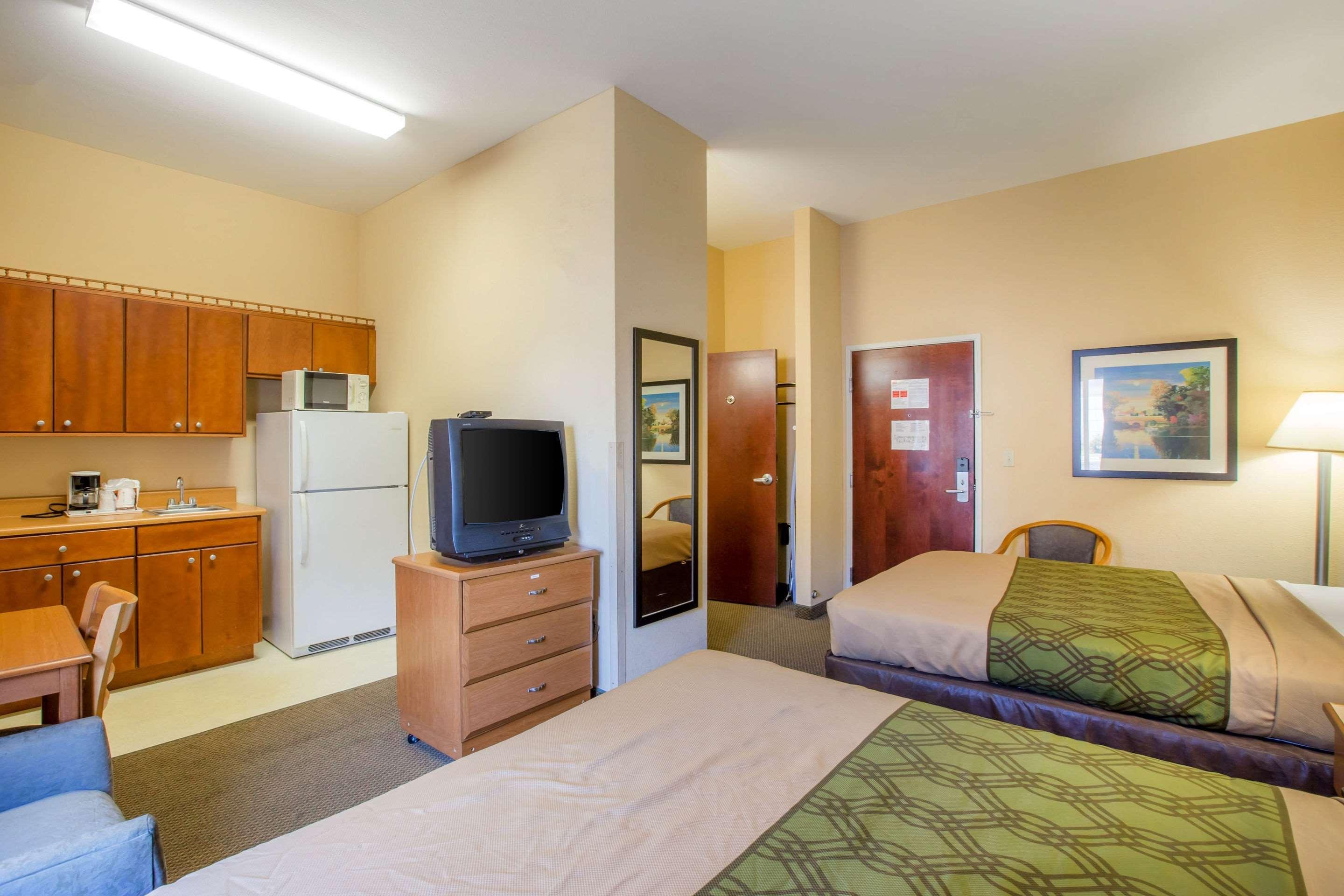 Econo Lodge Валдоста Екстериор снимка