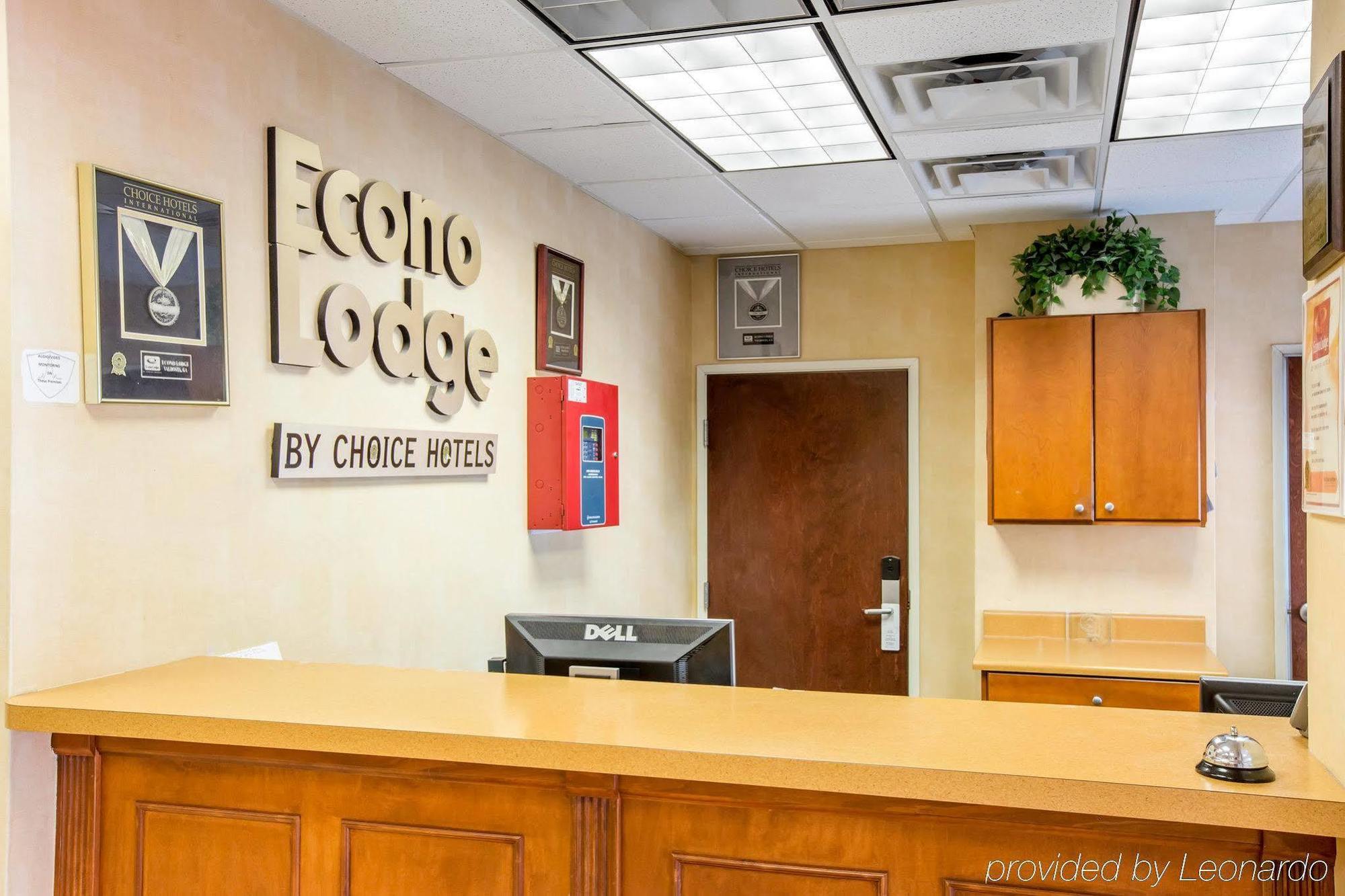 Econo Lodge Валдоста Екстериор снимка