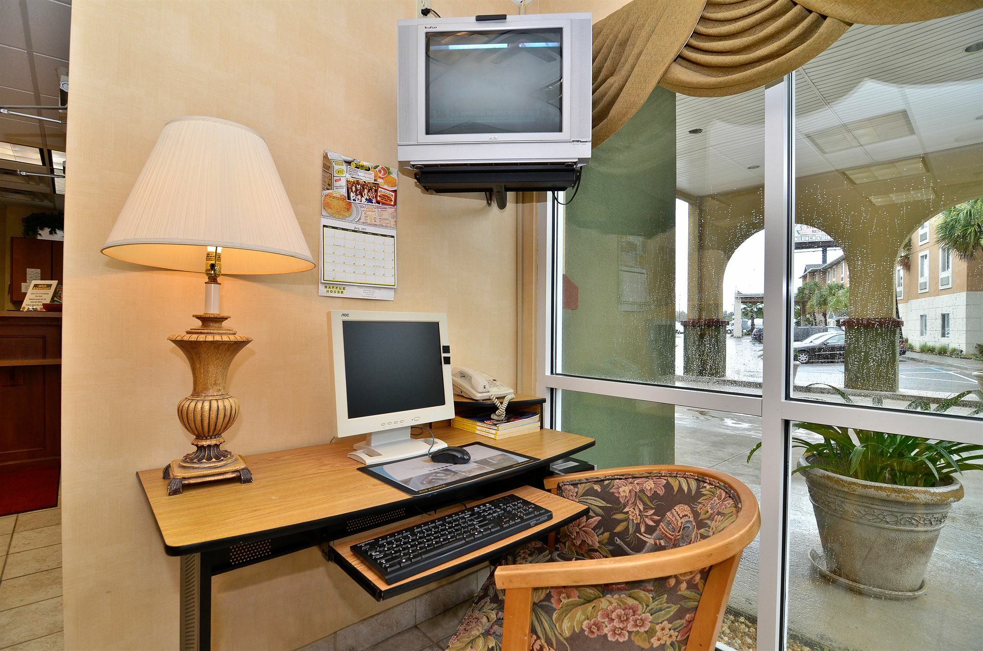 Econo Lodge Валдоста Екстериор снимка